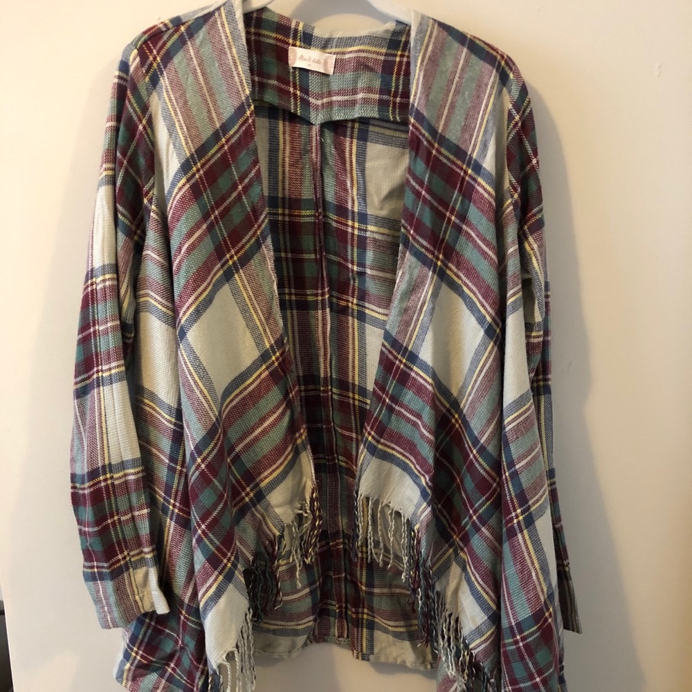Thick plaid Altar’d State sweater with tassels